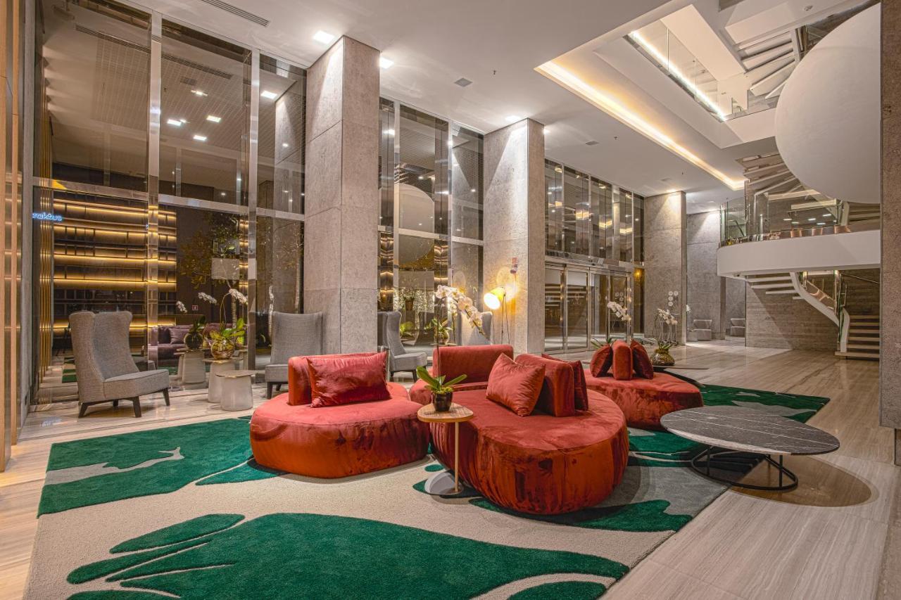 Suryaa Hotel Pinhais, Curio Collection By Hilton Exterior foto