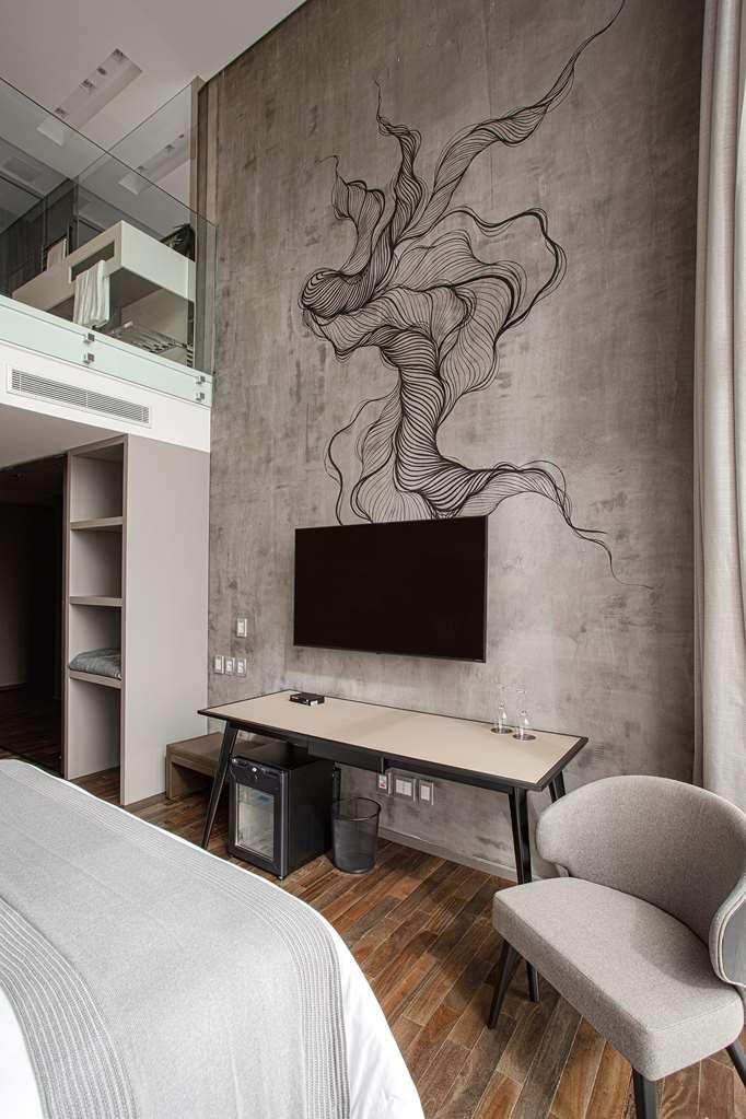 Suryaa Hotel Pinhais, Curio Collection By Hilton Cameră foto